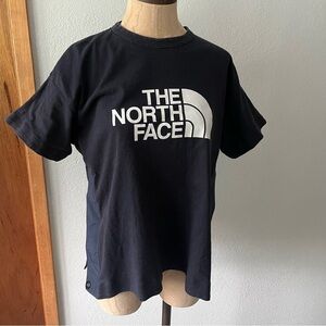 The NORTH FACE x SACAI sz S Navy Blue Short Sleeve Tshirt Size Zippers